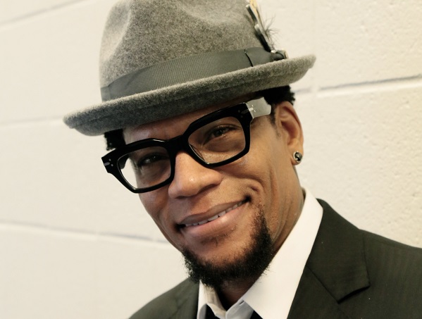 D.L. Hughley Shoots Straight on Police, Mark Fuhrman and Racial Profiling