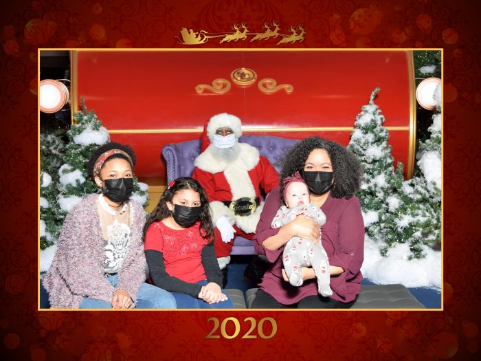 Our Christmas Photos with Santa George at Great Lakes Crossing Outlets